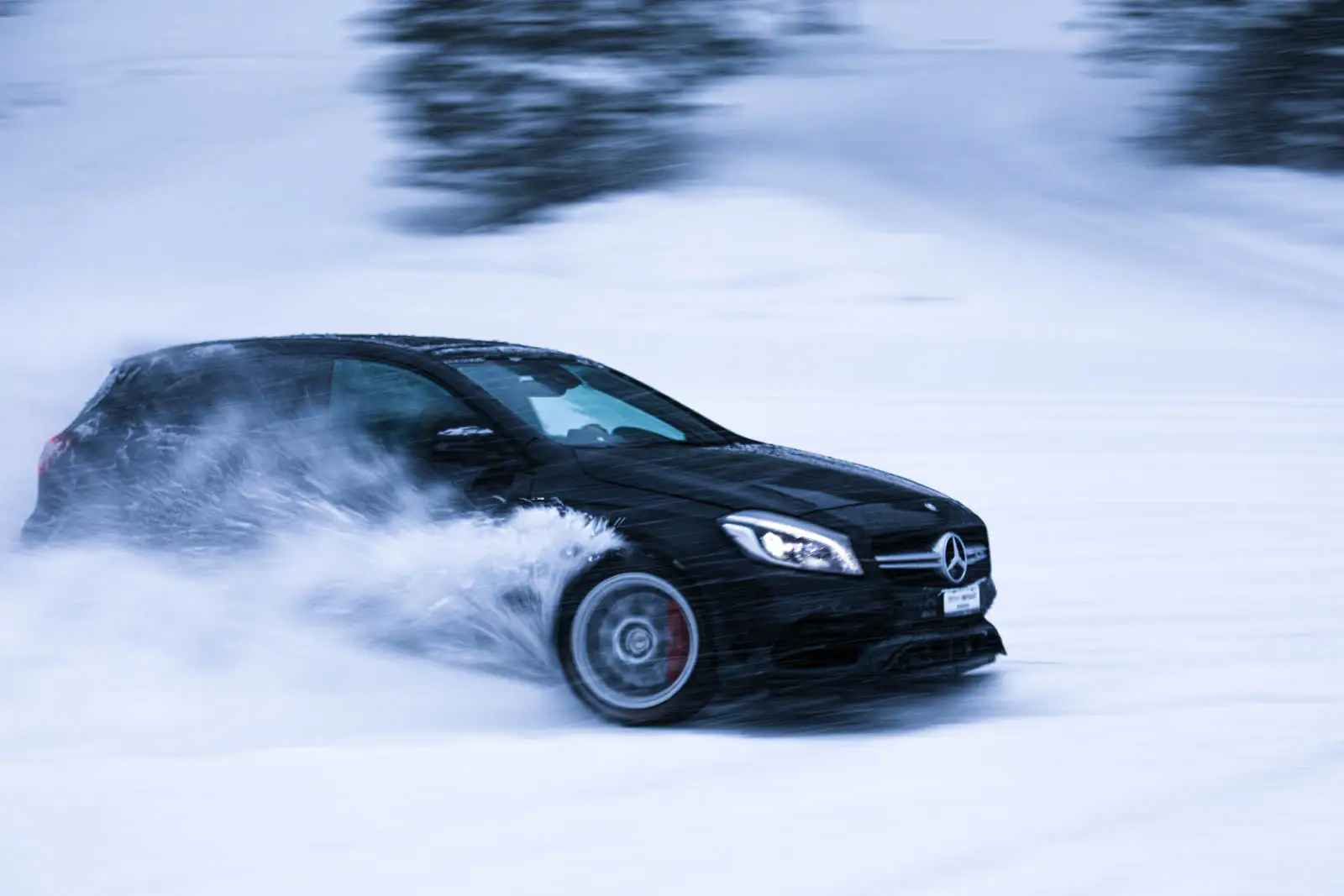 Groupe_Chevalley_Mercedes_Winter_Driving_2020_130_1469924886.webp