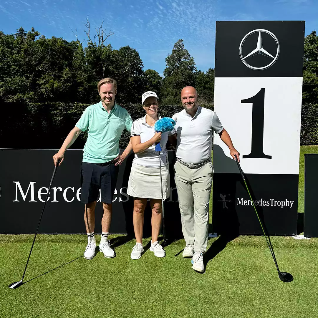 Participants à la compétition de golf MercedesTrophy 2024 à Gland Suisse Groupe Chevalley
