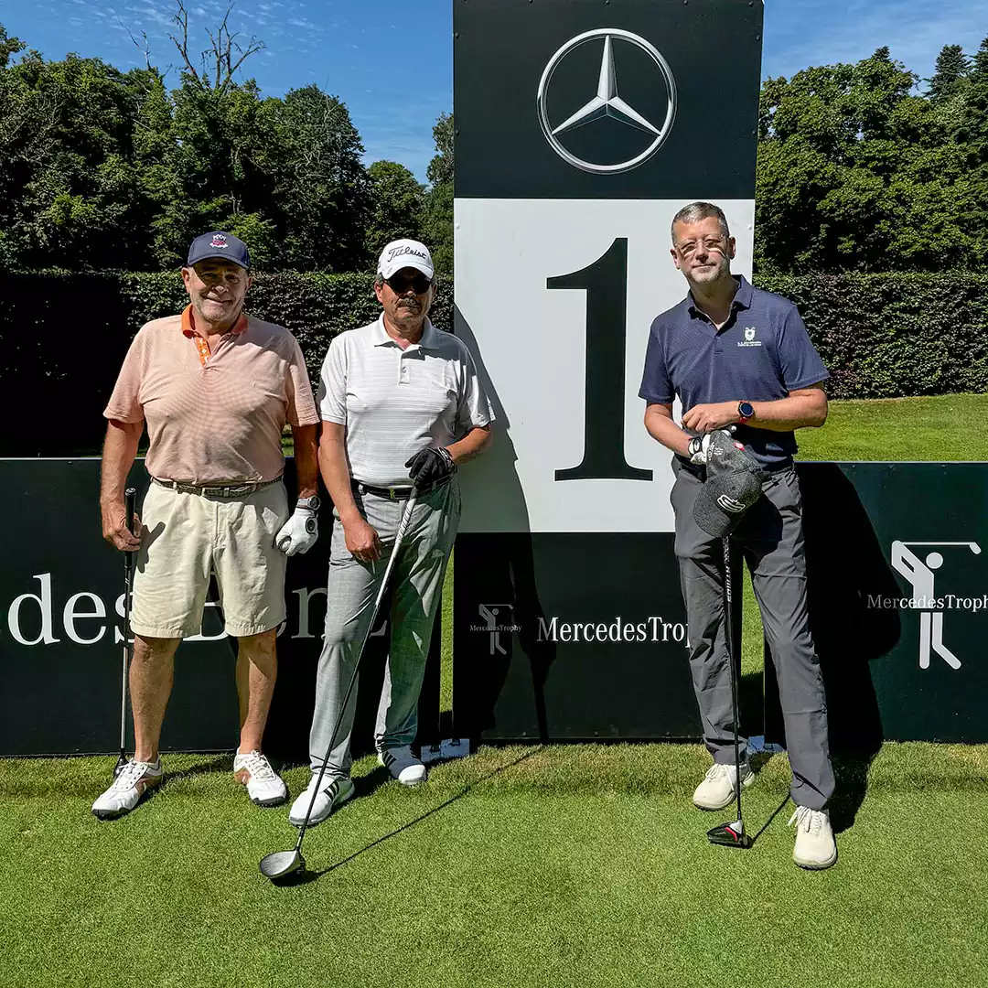 Participants à la compétition de golf MercedesTrophy 2024 à Gland Suisse Groupe Chevalley
