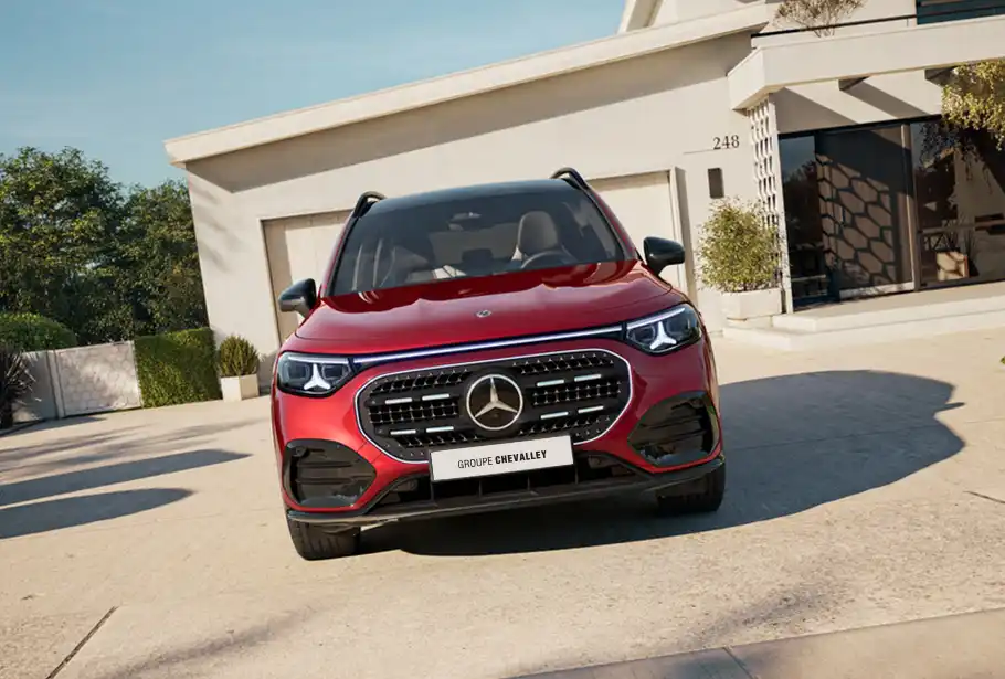 Vue avant de la Mercedes GLB modèle 2026 à Nyon