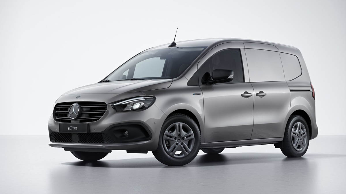 Mercedes Benz Chevalley | eCitan Van vue 3/4 avant fond blanc